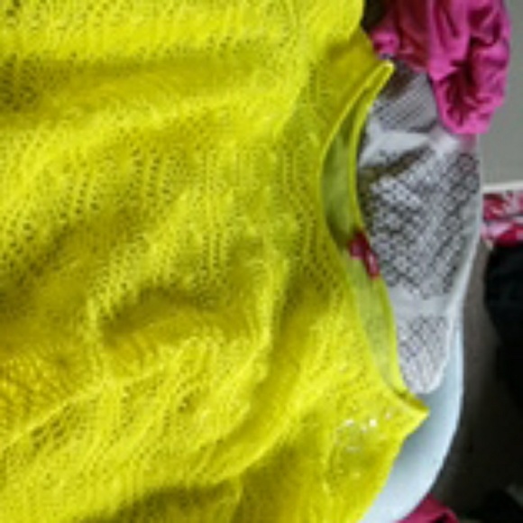 Cute tee - Picture 1 of 1